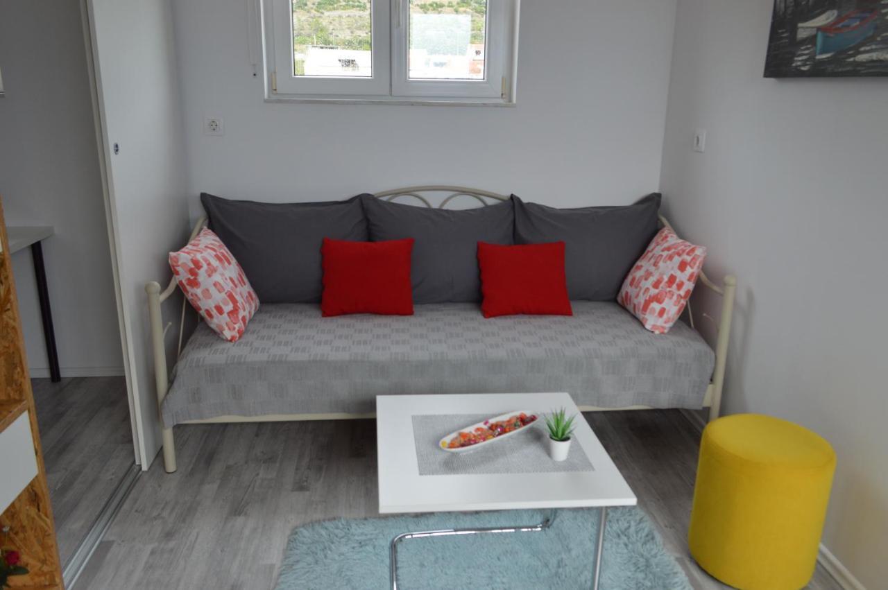 Luka Apartma *
